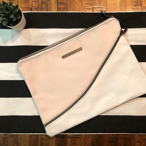 Jones New York clutch